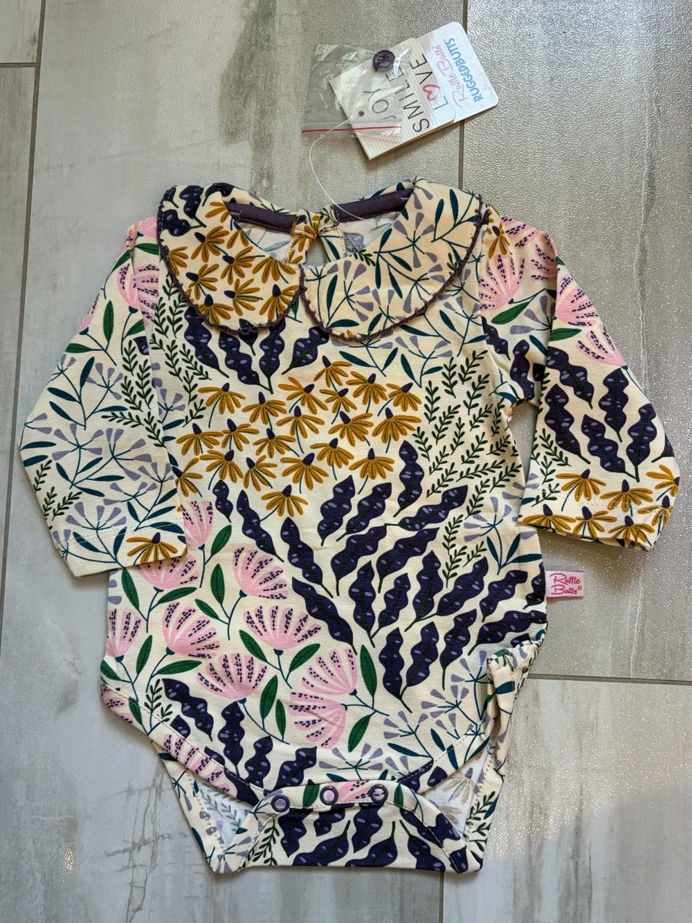 NWT RuffleButts Fall Floral Walk in the Park Peter Pan Bodysuit Girls 0-3